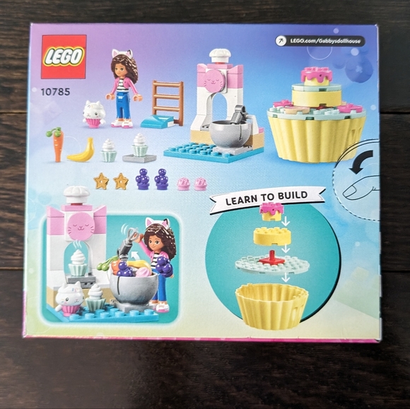 LEGO 10785 Gabby's Dollhouse Bakey with Cakey Fun, NEW SEALED! - Picture 2 of 4